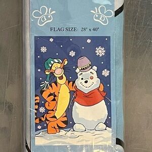 DISNEY SNOWMAN POOH WITH TIGGER TOO
SCREEN PRINTED FLAG 1999